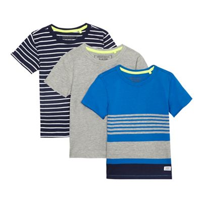 Pack of three boys' assorted plain and striped t-shirts